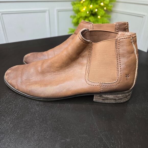 Frye Mallory Distressed Ankle Boots Women's 8.5 - Picture 1 of 8